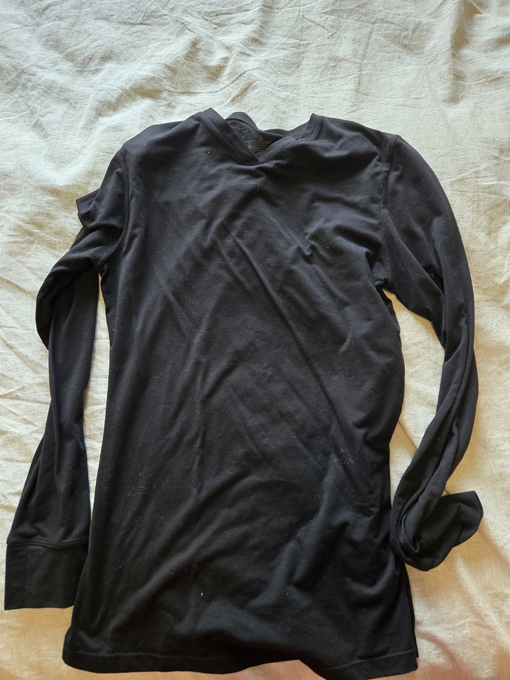 C&C California Black Long-Sleeve V-Neck Tee